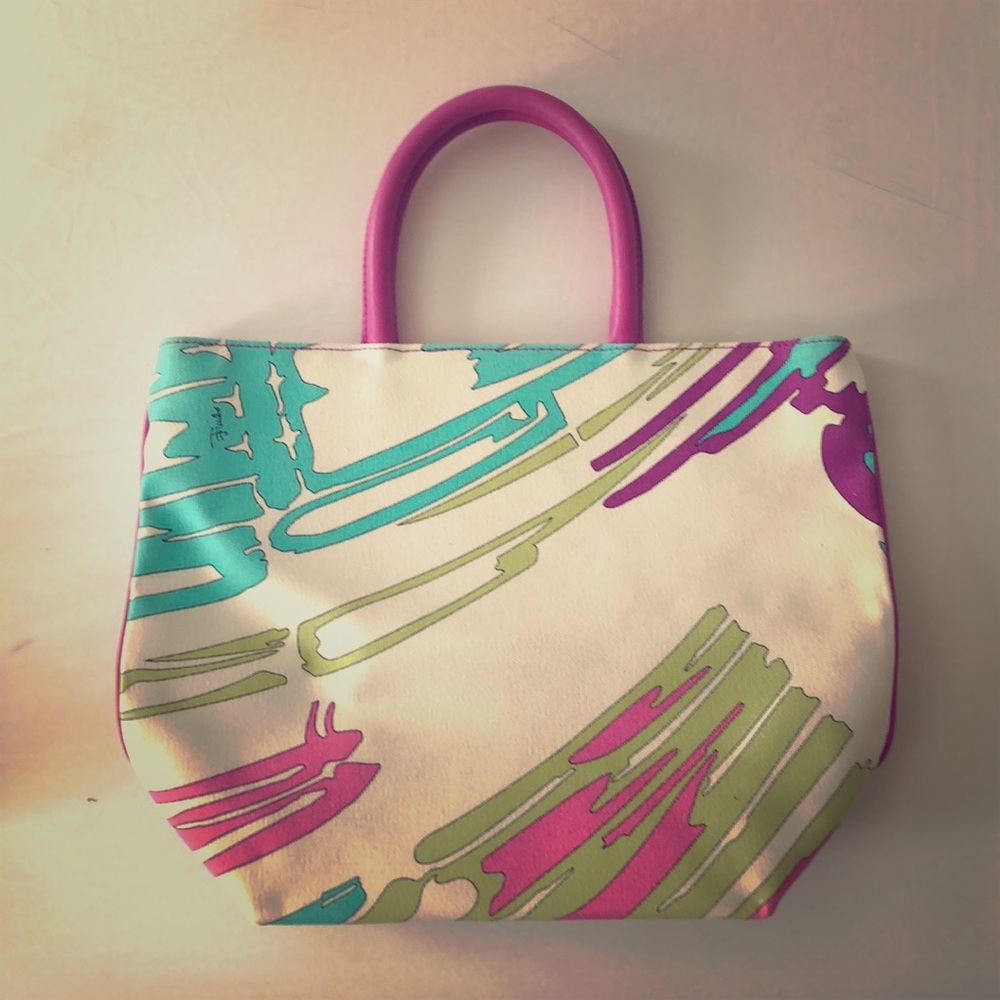 QUARANTINE CLOSEOUT New Pucci Bag.